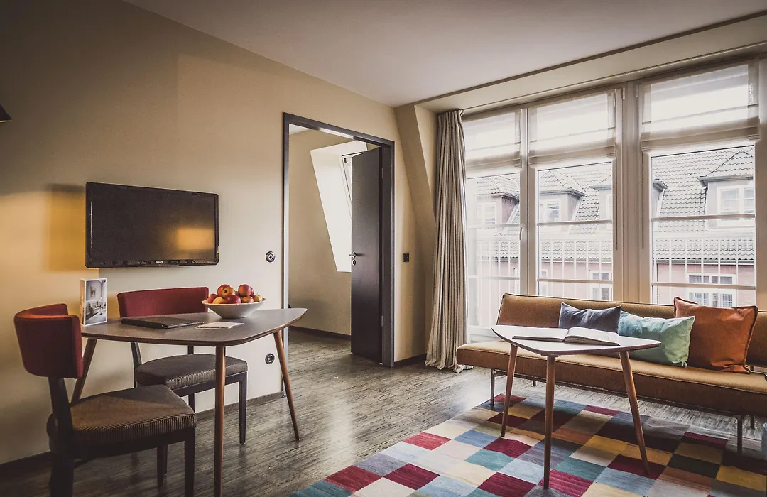 HENRI Hotel Hamburg-1
