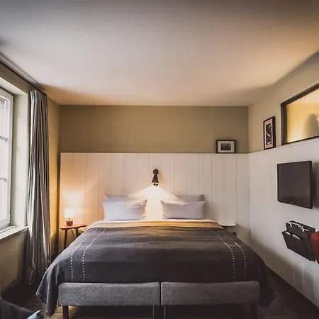 HENRI Hotel Hamburg-3