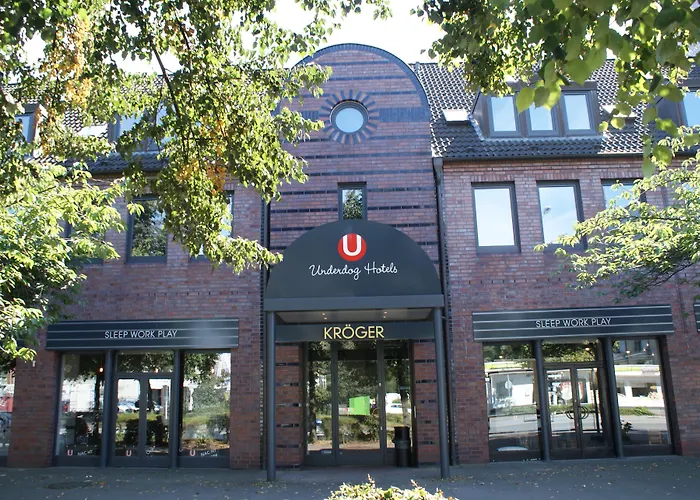 Underdog Hotel